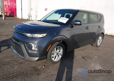 2020 Kia Soul S z USA, uszkodzony, nr VIN KNDJ23AU9L7042986